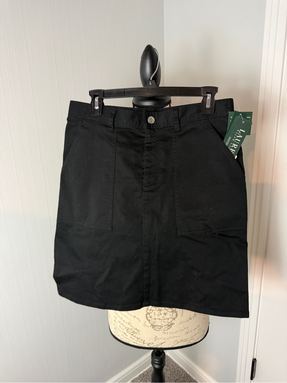 Lauren Ralph Lauren Black Mini Skirt Size 6 New with Tags